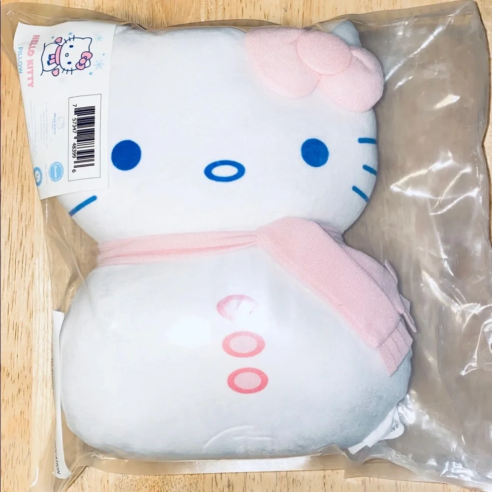 Hello Kitty: Med Rare Collectible Snowman Pillow